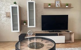 Апартамент Easy Lux